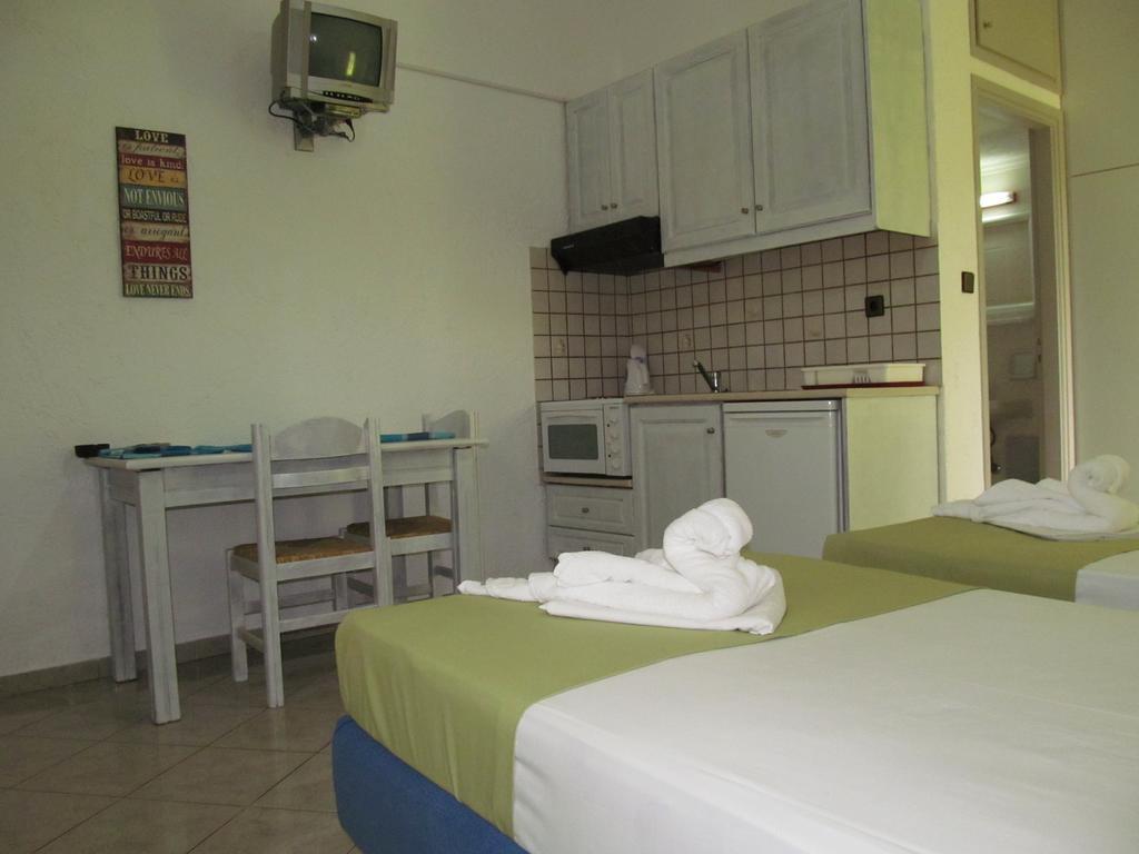 Valentina Apartments Kato Gouves エクステリア 写真